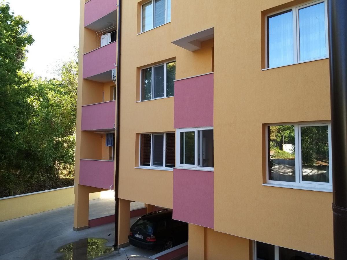 Апартаменти Трапезица СКАЙ Велико-Тирново Екстер'єр фото